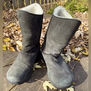 Merrell sheep skin insulated black nubuck winter boots